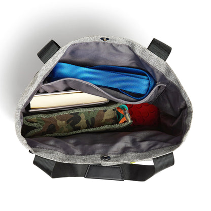 Cleverpup Park Pack 2-Piece Set Dog Gear Tote – Dog Travel Bag with 8 Pockets, Treat Pouch, Poop Bag Dispenser, Quick-Dry Ball Pocket, Collapsible Bowl, Perfect for Walks & Park Trips, Sand